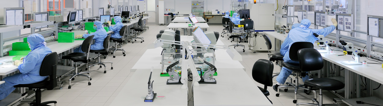MPS Microsystems has the power to develop, to produce and to assemble customized solutions thanks to our new, sophisticated and fully customized facilities with unique capabilities. Our exceptional working environment enable uto reach perfectly customers requirements especially in the medical and high-tech sectors. For instance, it requires a precise controlled atmosphere in the entire assembly workshop, with continual air change and filtration. We also work in a clean room (ISO 7), available for implantable medical applications.